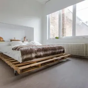 vinyl floor in bedroom